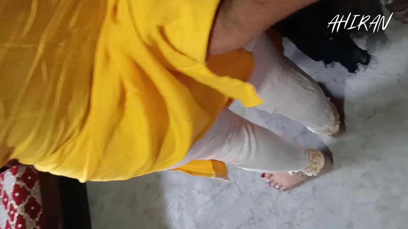 Asian Indian Girl Babe Vagina Fucking by Her Boyfriend in Bedroom