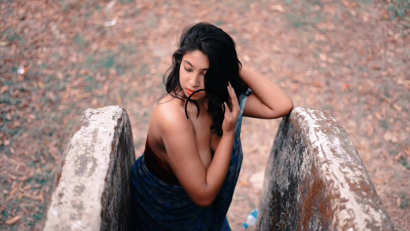 NEELAM saree big boobs no blouse