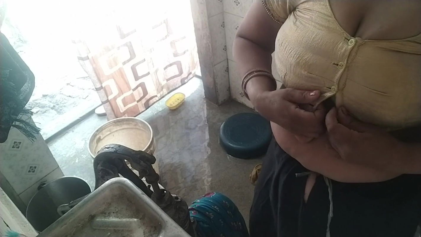 Bath Show Open Desi Bhabhi