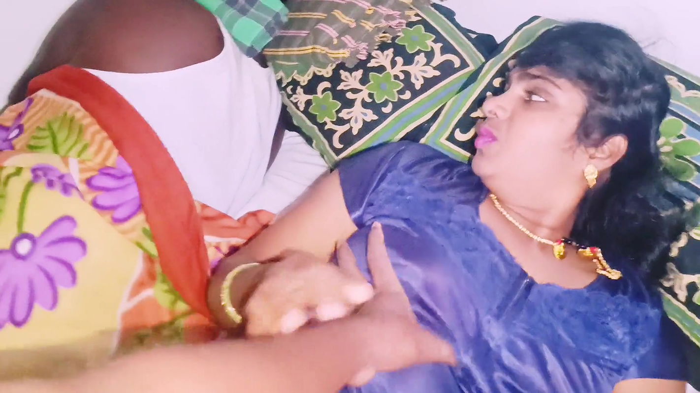 Beautiful Bhabi Cheating Husband Fucking Husbend’s Small Stepbrother Big Dick. Indian Cheating Sex Telugu Dirty Talks.