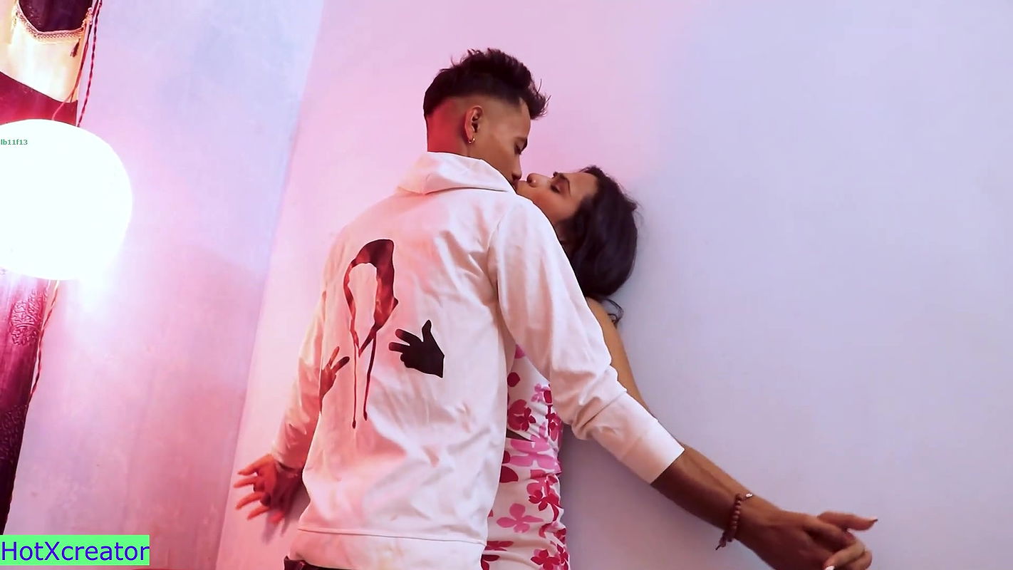 Beautiful Boobs Girl Love Sex Before Marry! Hindi Hot Sex