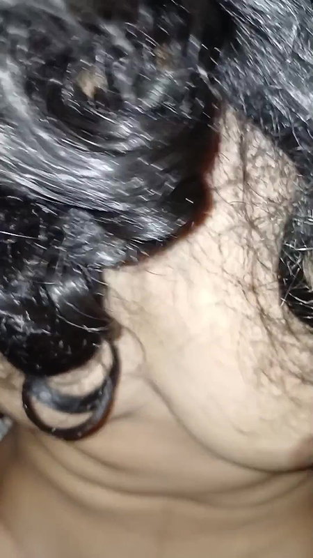 Beautiful Desi in the Hotel Until She Squirts