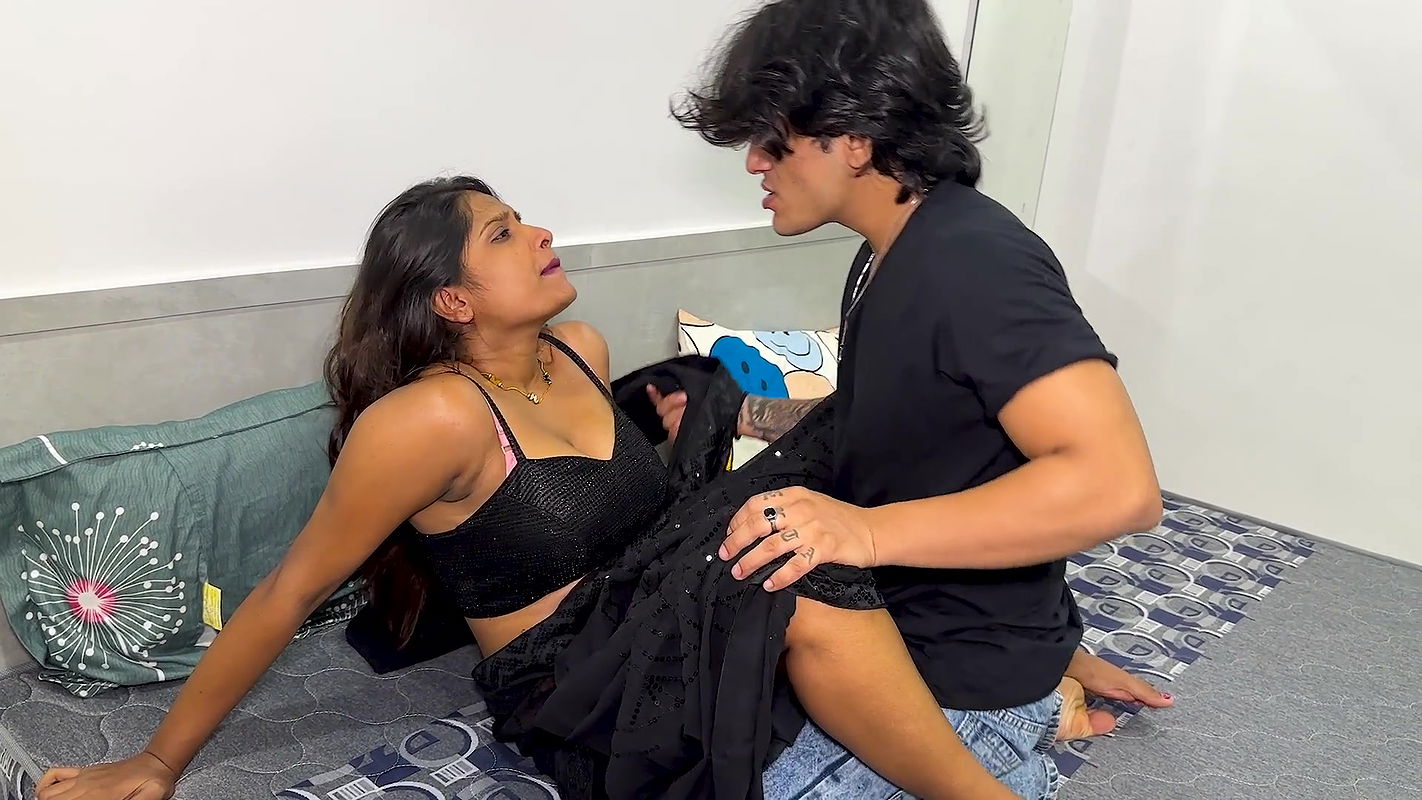 Beautiful Wife Was Angry with Her Husband, Husband Persuaded Her and Had Sex with Him with Hindi Audio