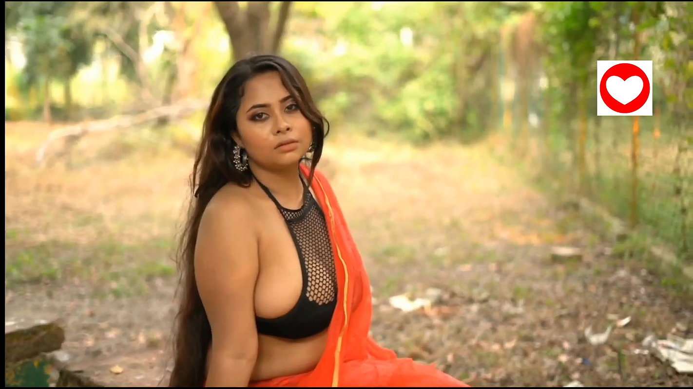 Parna  Blousecut  Naari Magazine Premium Video_1080p