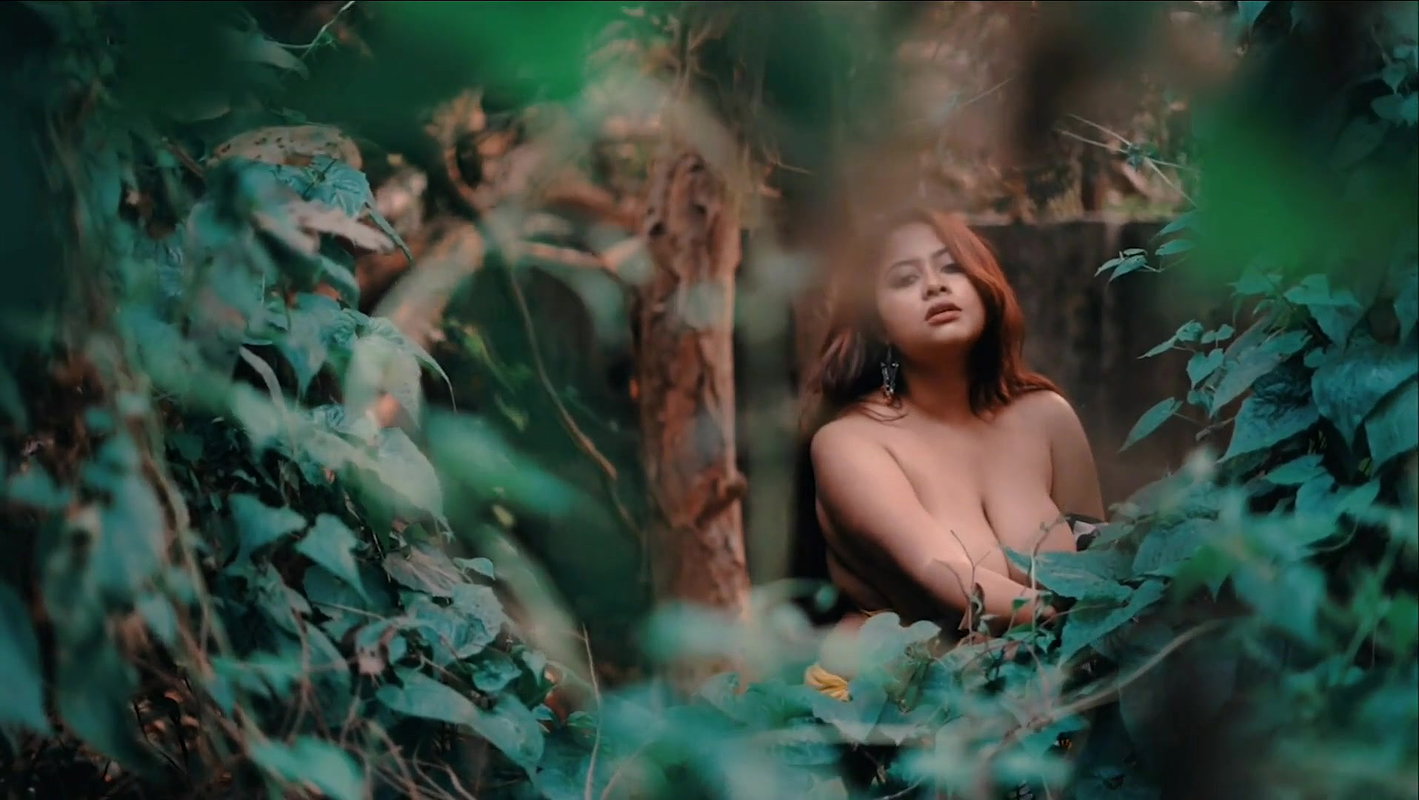Parna Nude Saree Another Clip Full HD 1080p
