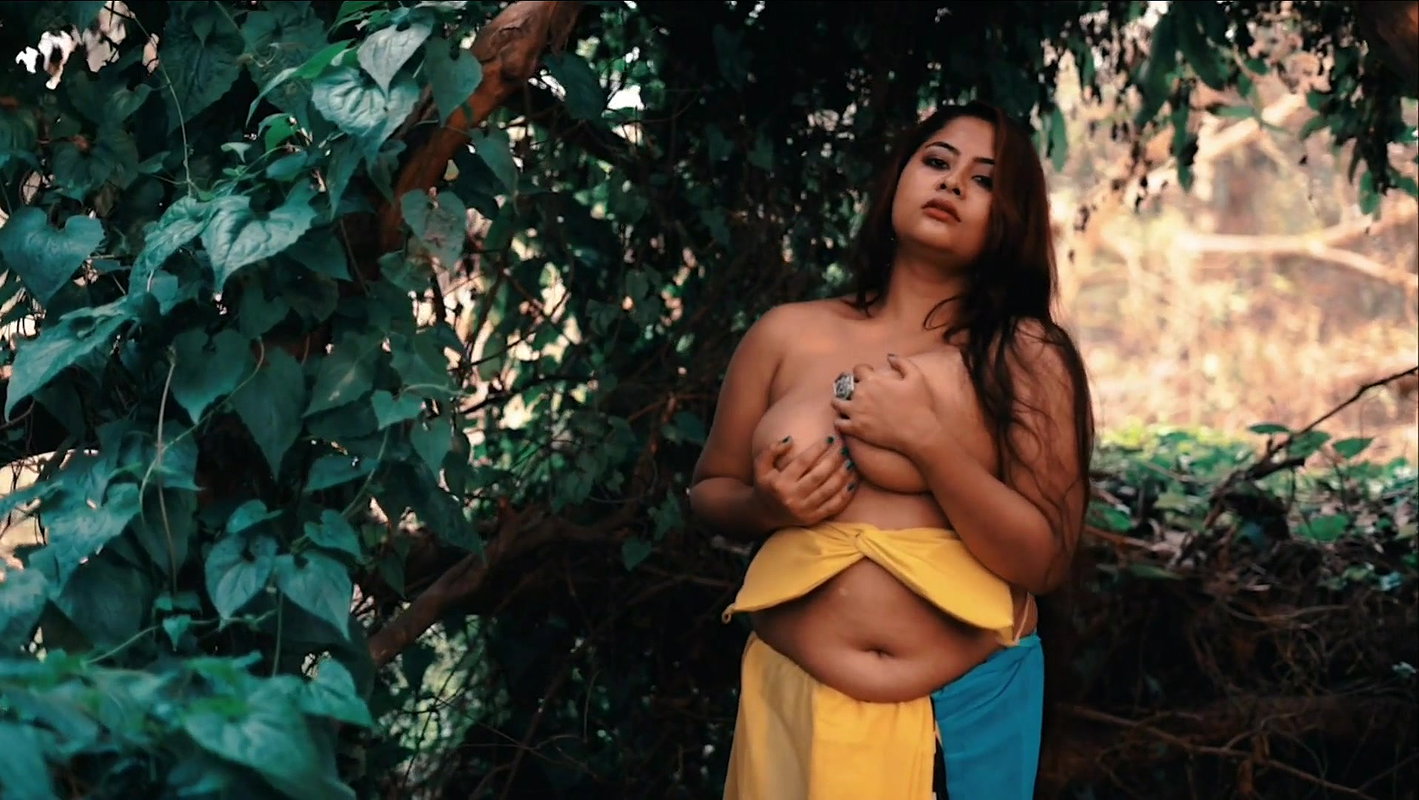 Parna Nude Saree Another Clip Full HD 1080p