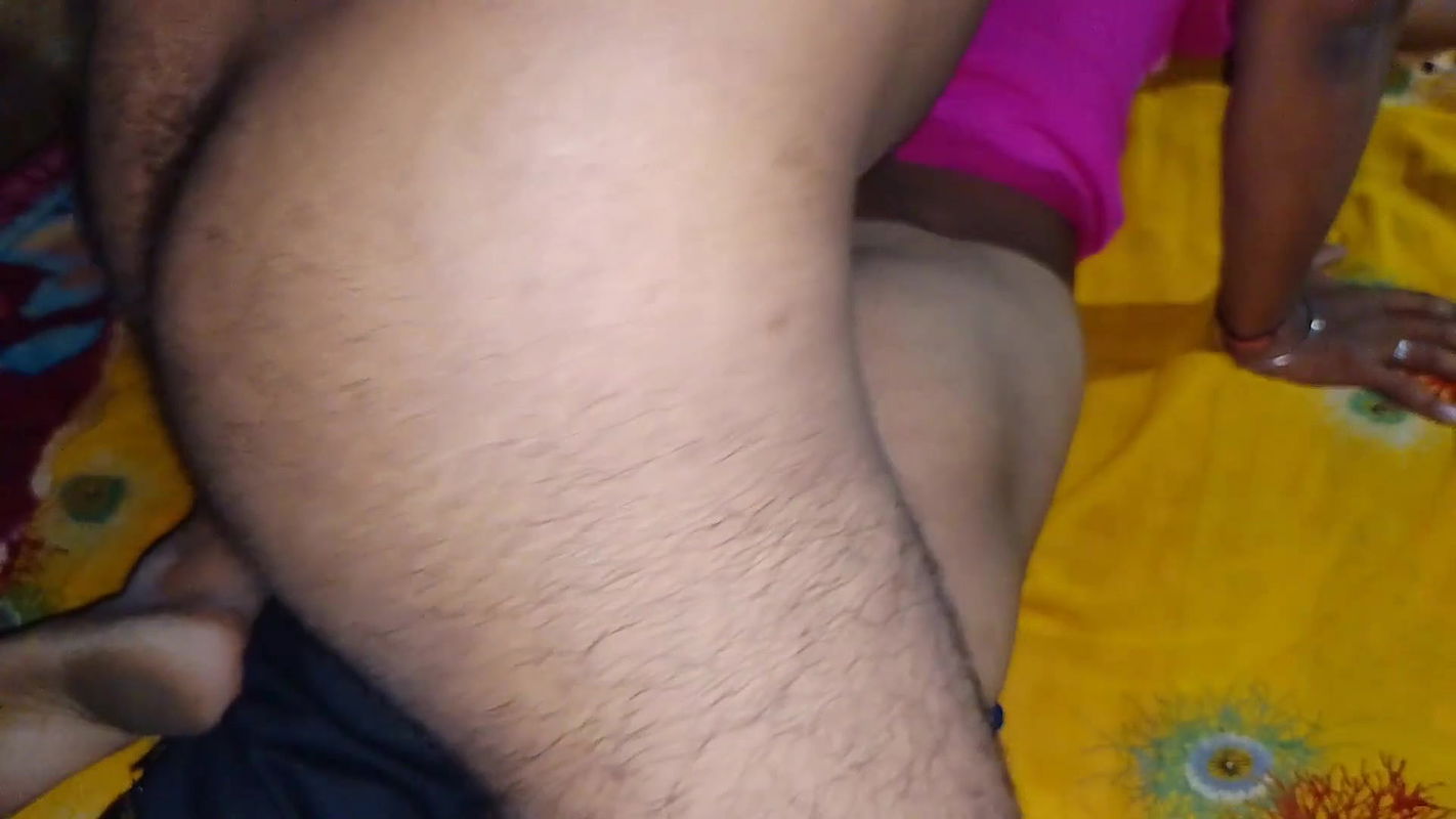 Bhabhi Ki Ko Bhabhi Ke Room Me Chudai Video Banaee Full HD Main