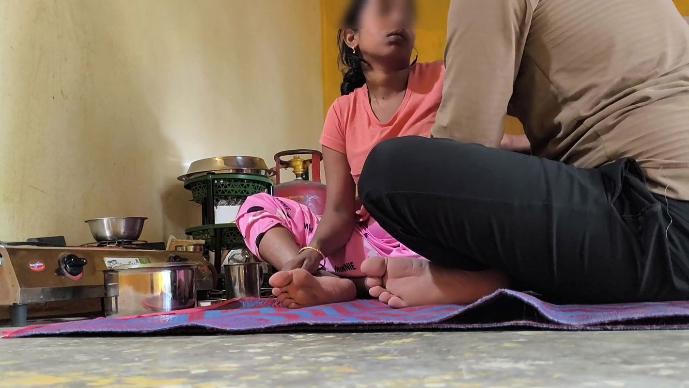 Bhabhi Movie Was Cooking Food at Home