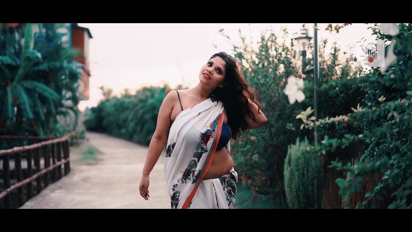 Rai  Expression Video  White Print Saree Full HD  2021_1080p