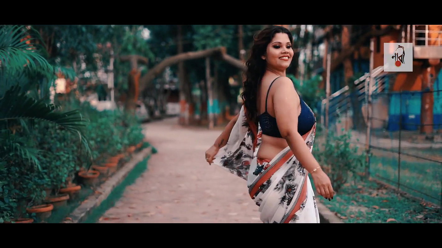 Rai  Expression Video  White Print Saree Full HD  2021_1080p