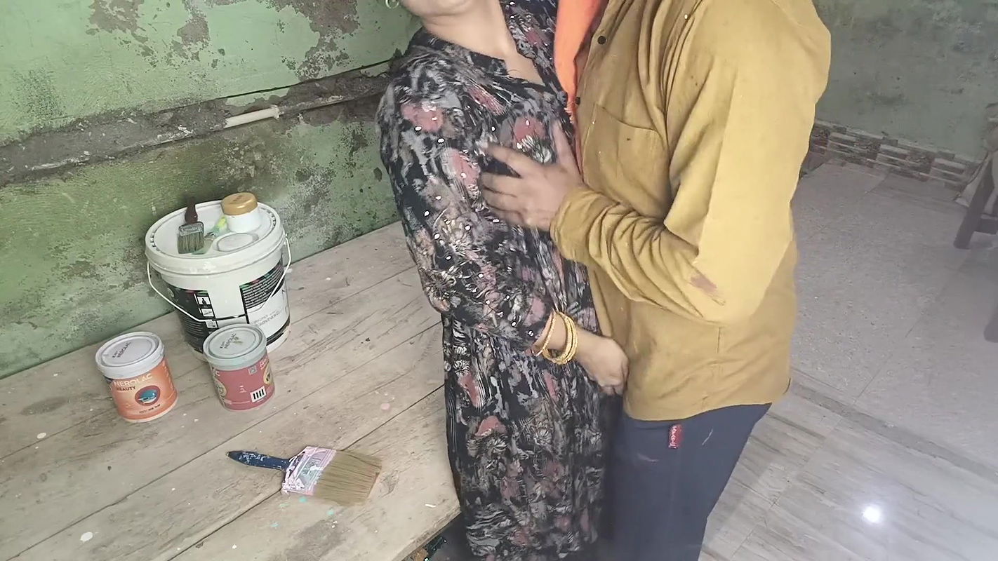 Bhabhi’s Sex Video with Hindi Voice