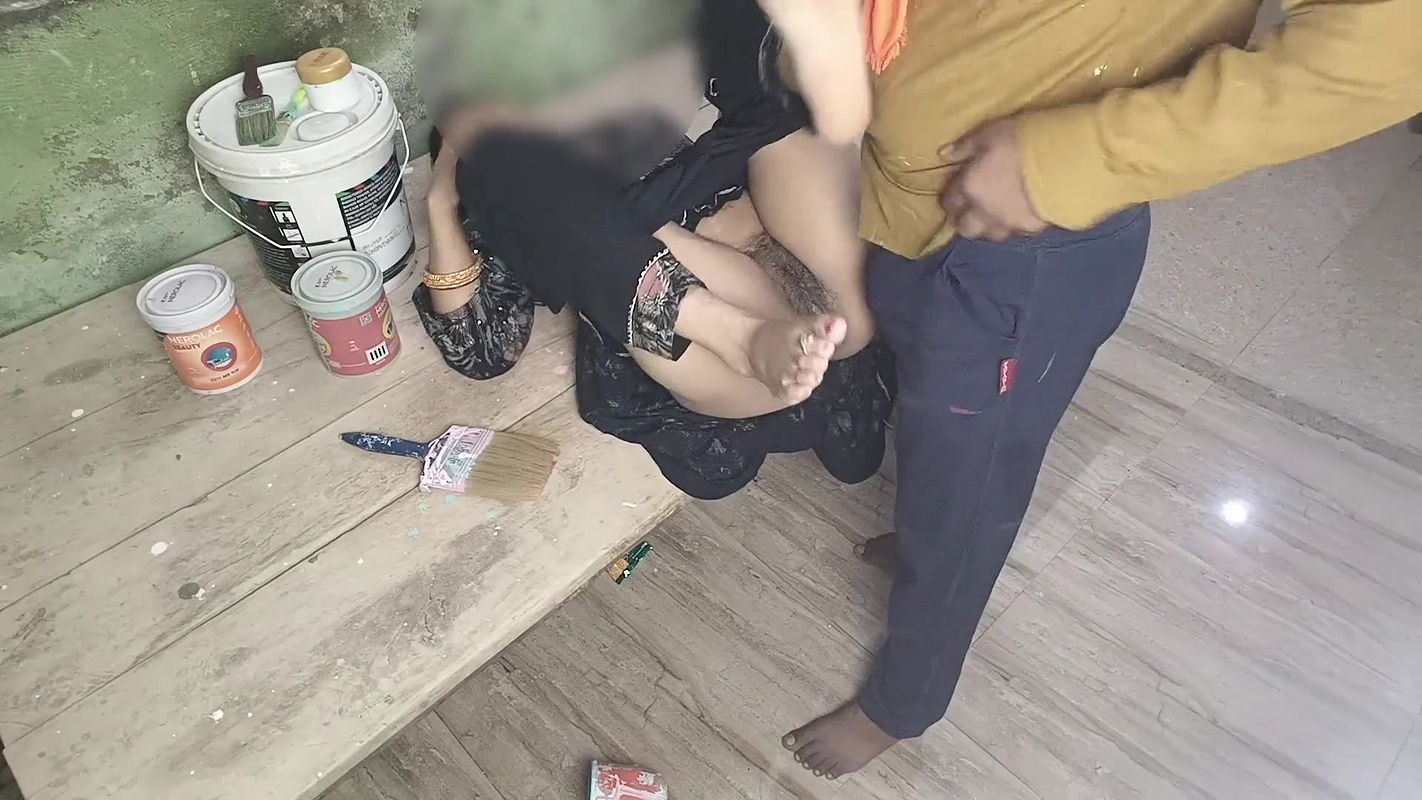 Bhabhi’s Sex Video with Hindi Voice