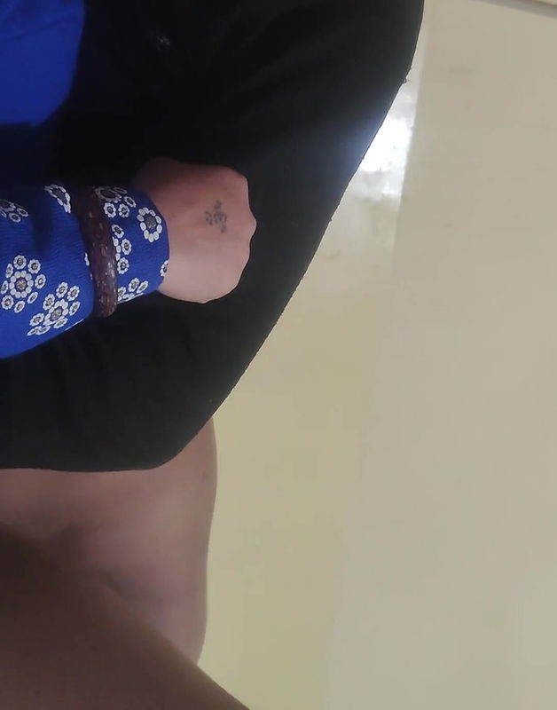 Bhabi’s Water Came Out.