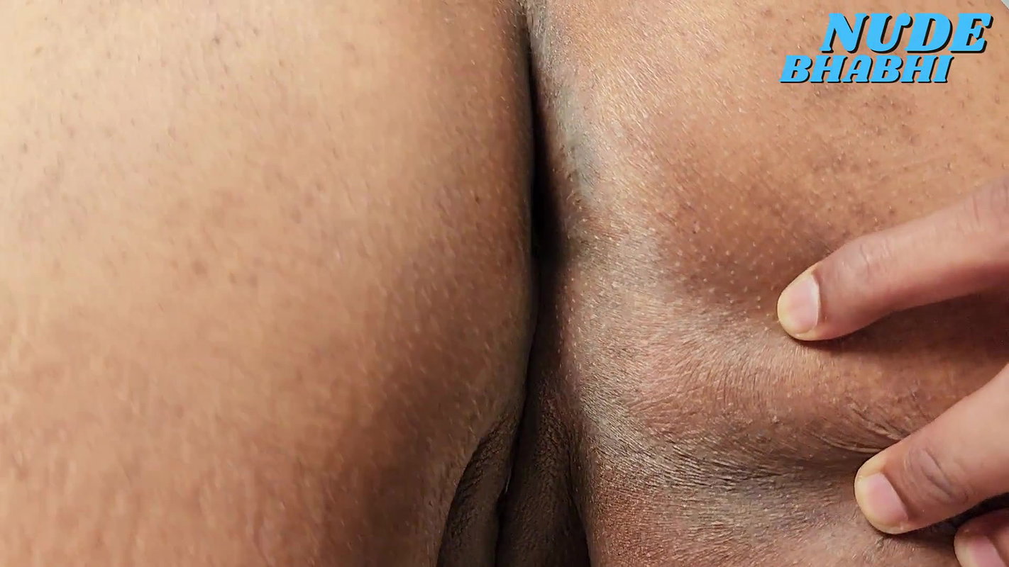 Desi Hot Bhabhisex with Desi Boy at Her Bedroom (hindi Audio)