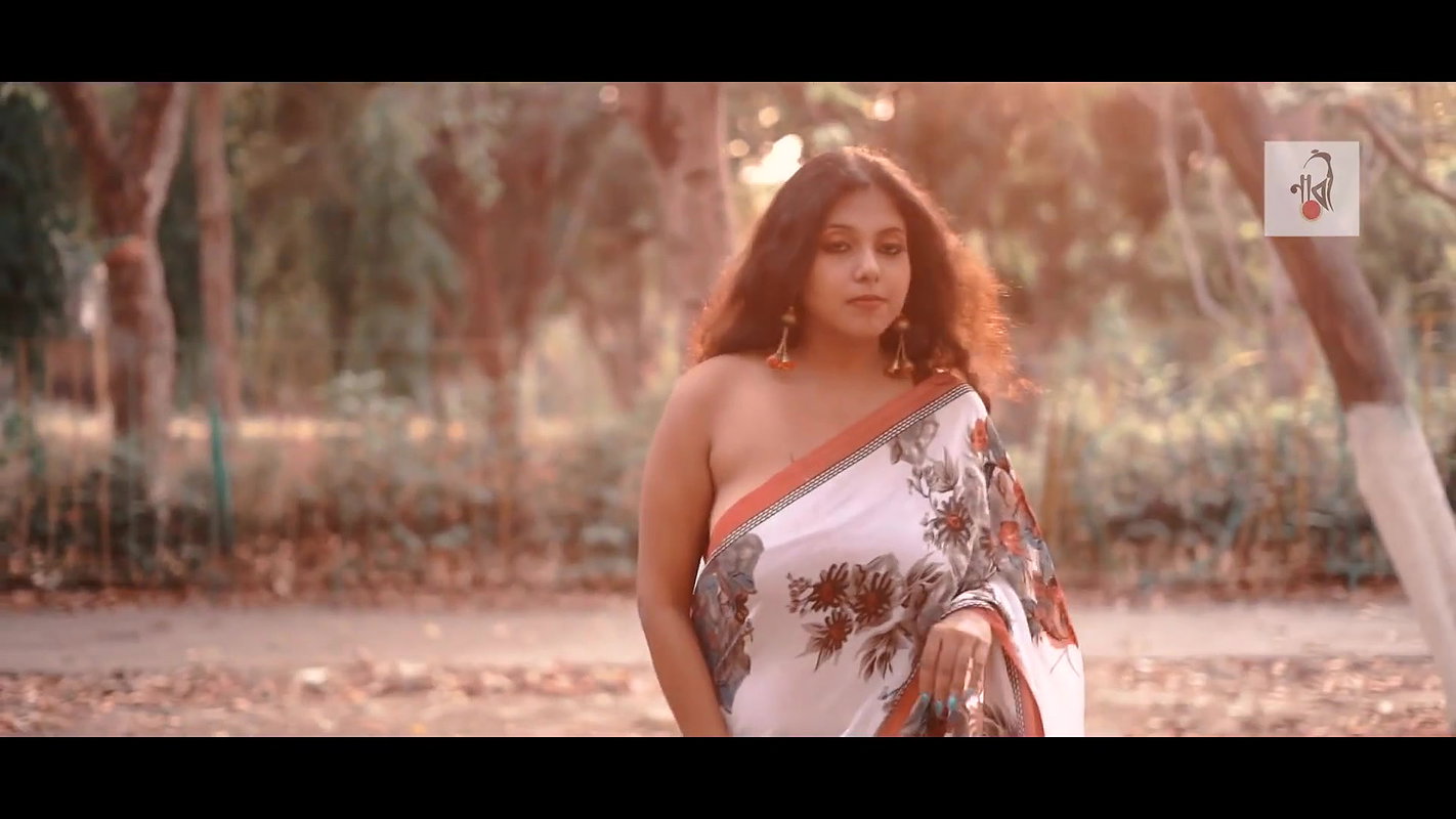 Roohi Naari photoshoot Saree sundari