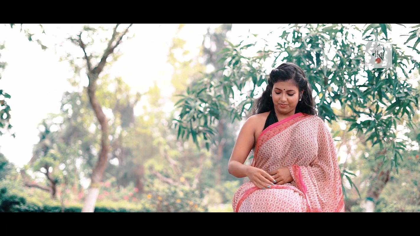 Roohi Super Bouncing boobs Simple Walking  NAARI