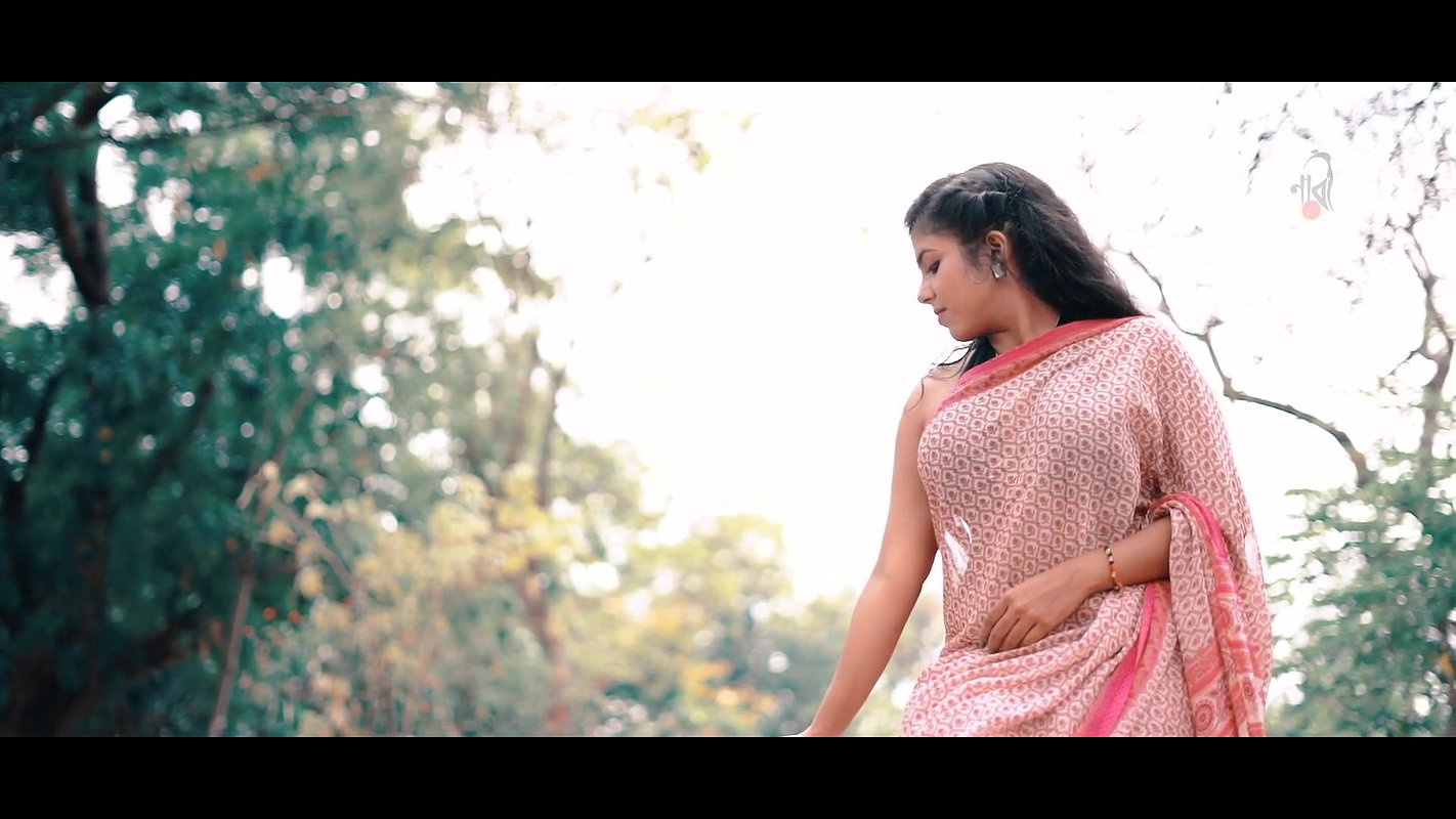 Roohi Super Bouncing boobs Simple Walking  NAARI