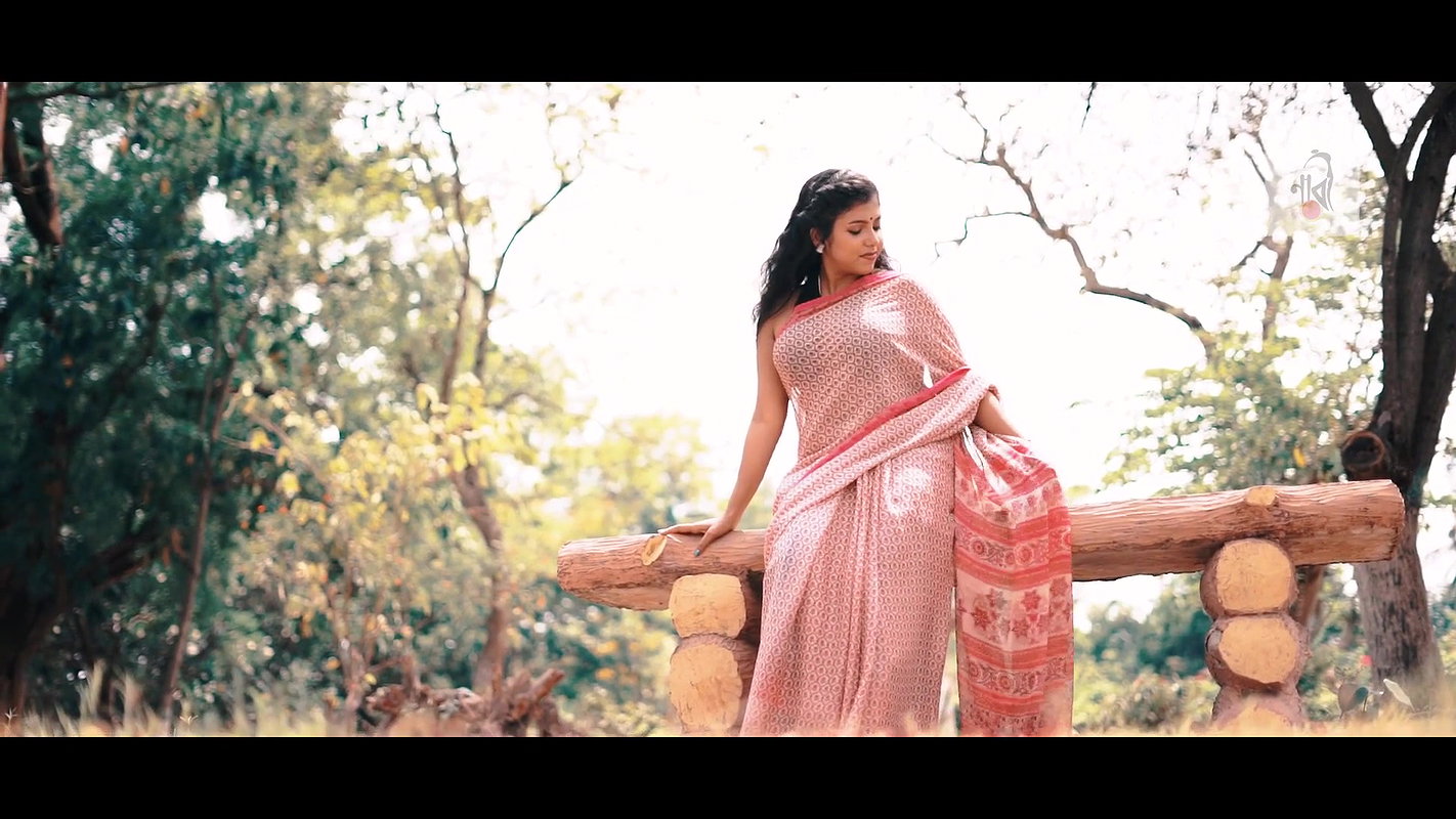 Roohi Super Bouncing boobs Simple Walking  NAARI