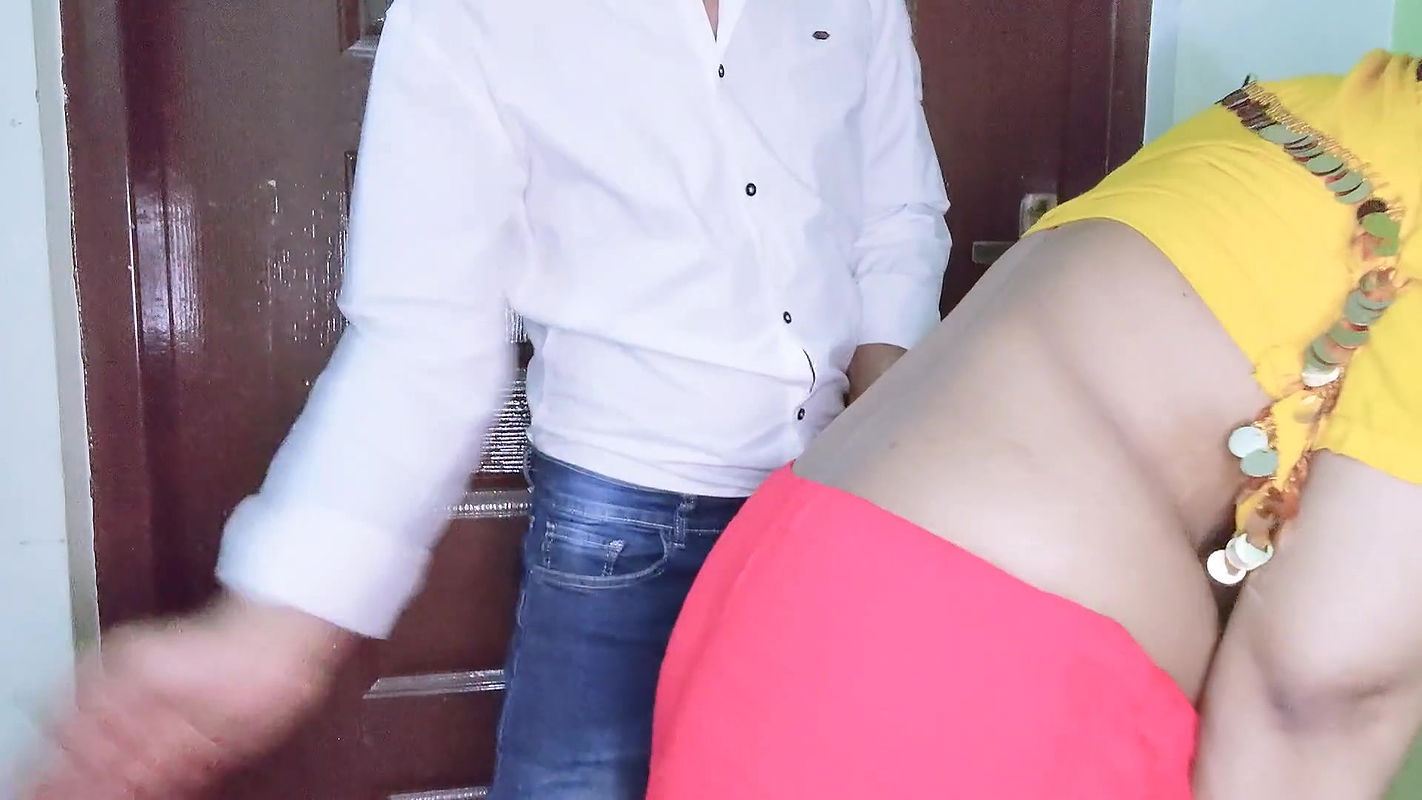 I Will Not Give You the Ball, I Will Do Mujra – Desi Mujra Songmaza Agaya