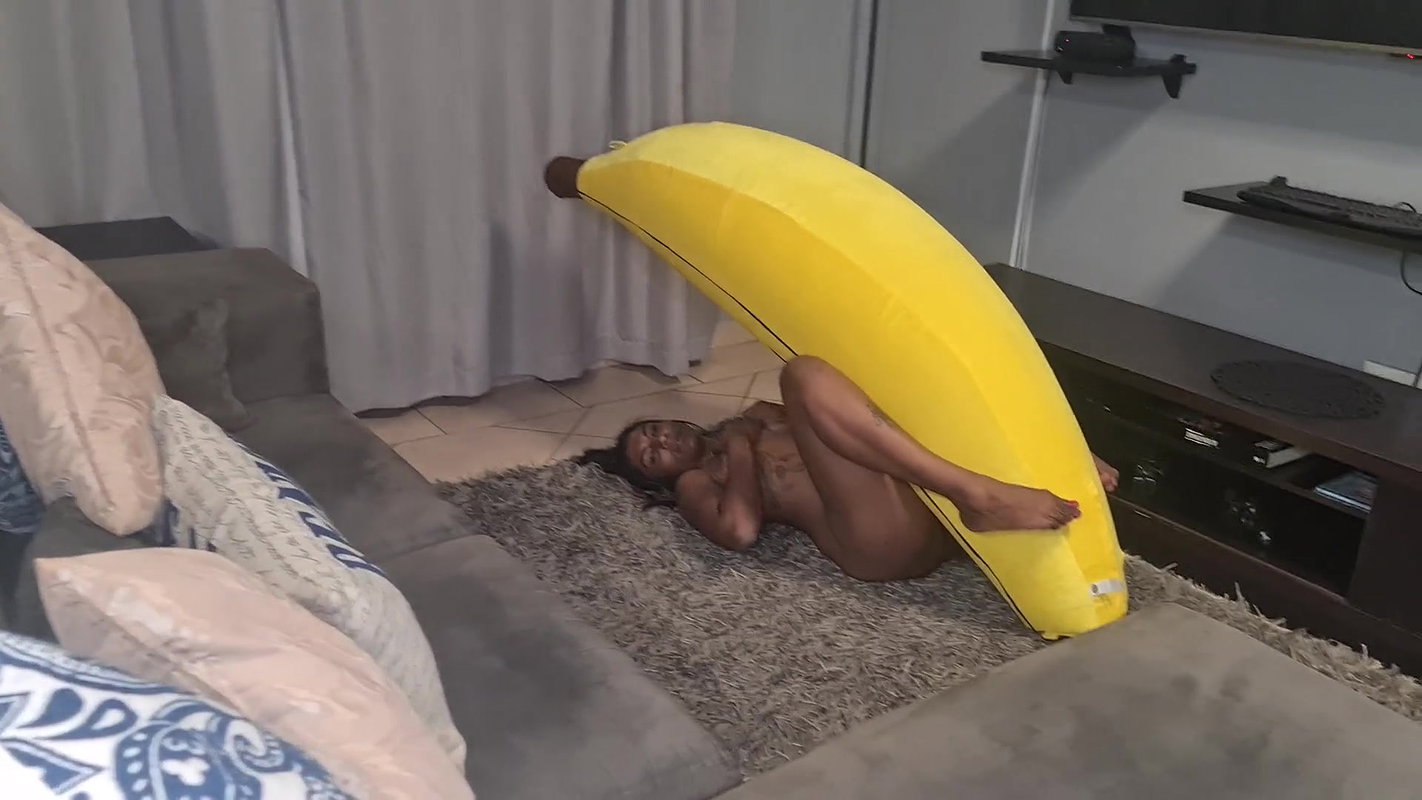 Tattooed Desi Slut Humps a Big Banana, Close Ups