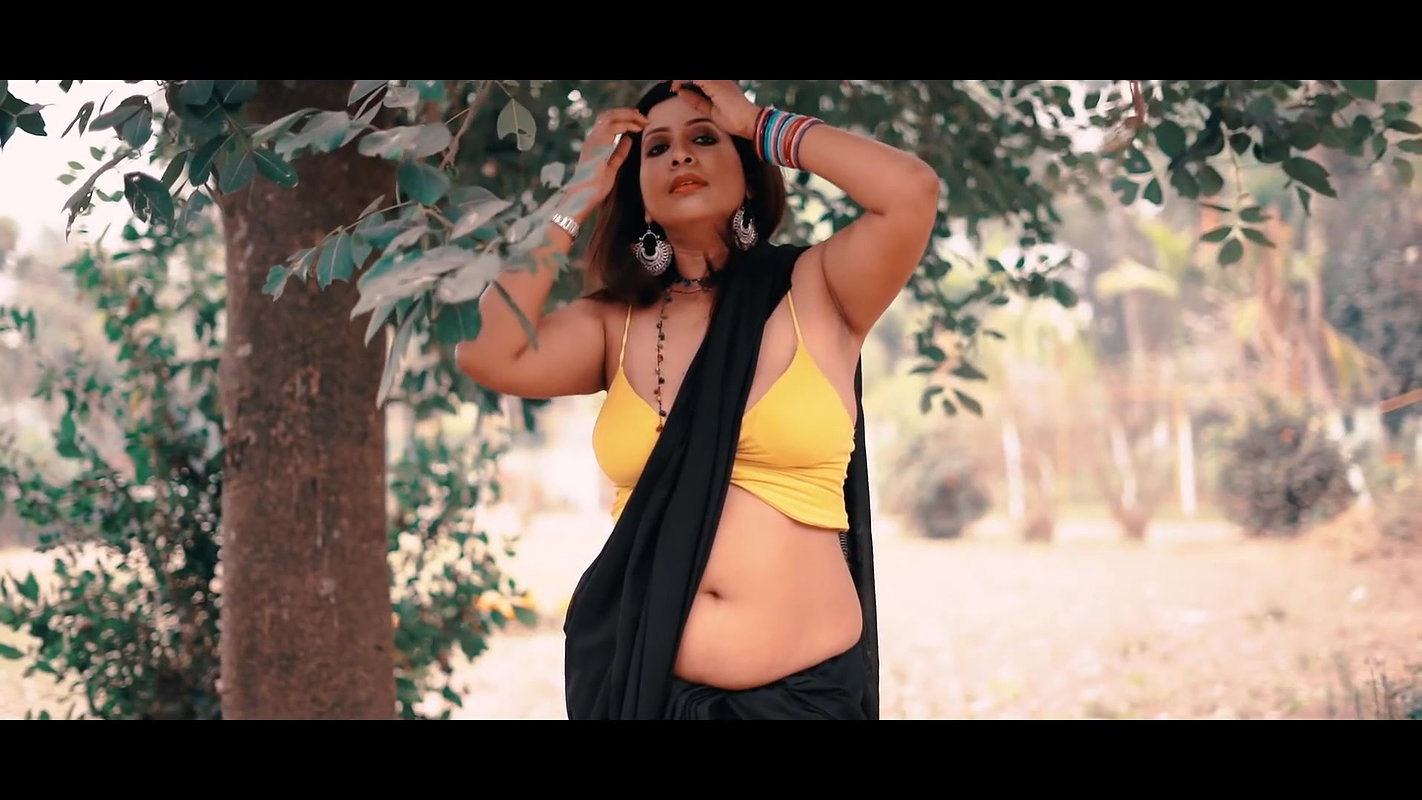 Saree Sundari   NAARI feat. Nandita   Black Color Saree   Full HD   2021.mkv