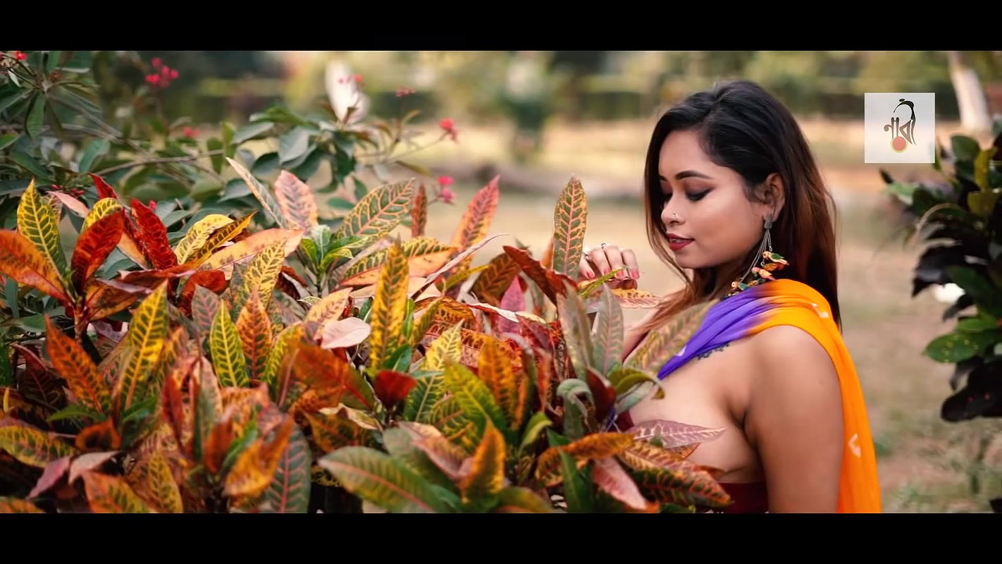 x  Saree Sundari   NAARI Feat. Silvia   Rainbow Beauty   Full HD   2021.mkv