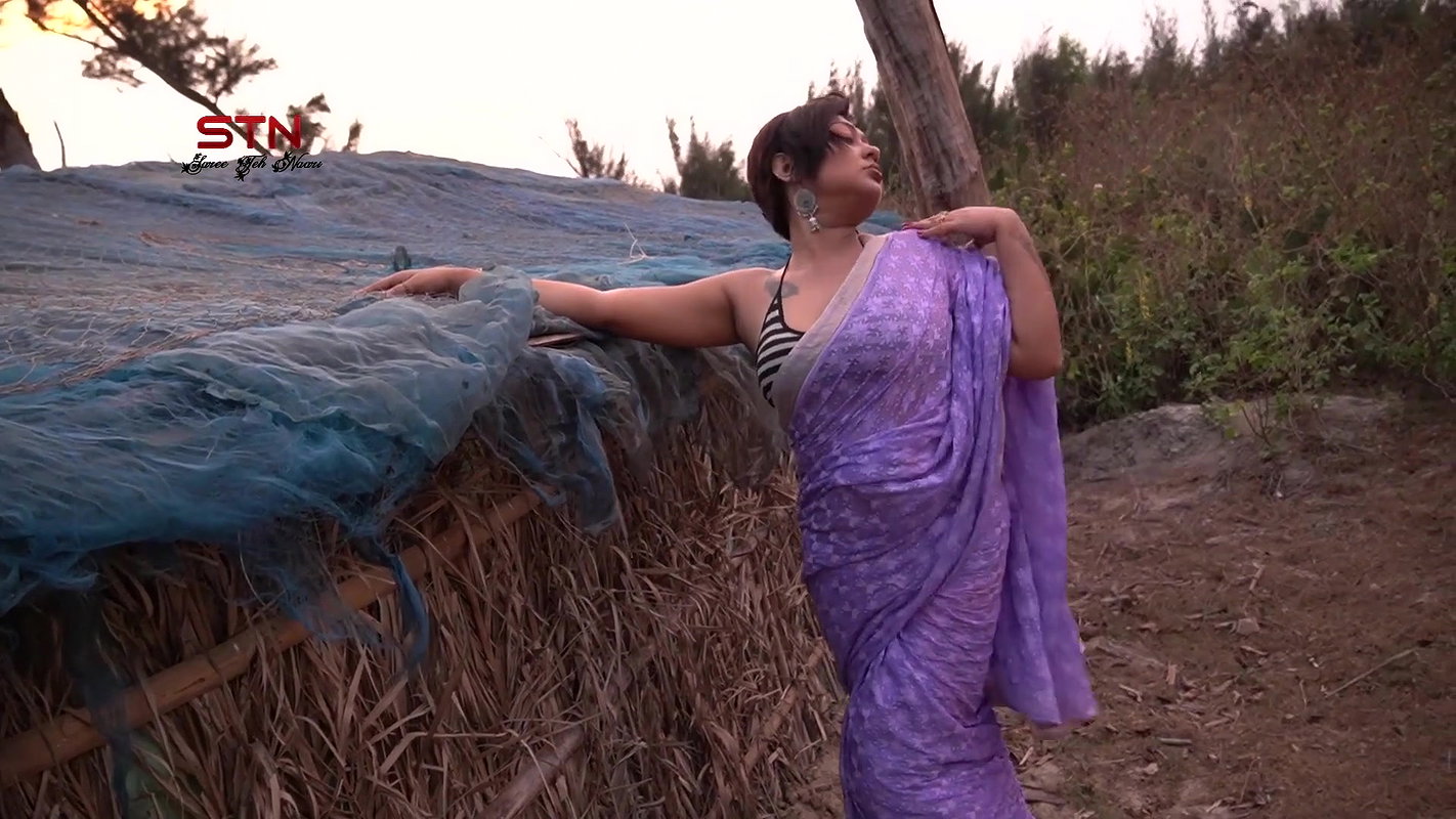 Saree Sundari 2021 – Featuring Bong Beauty Radhika In Purple Saree Shoot – Saree Teh Naari