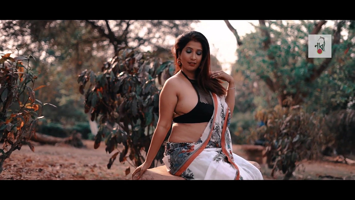 Saree Sundari _ NAARI feat. Nandita _ White Print Sare