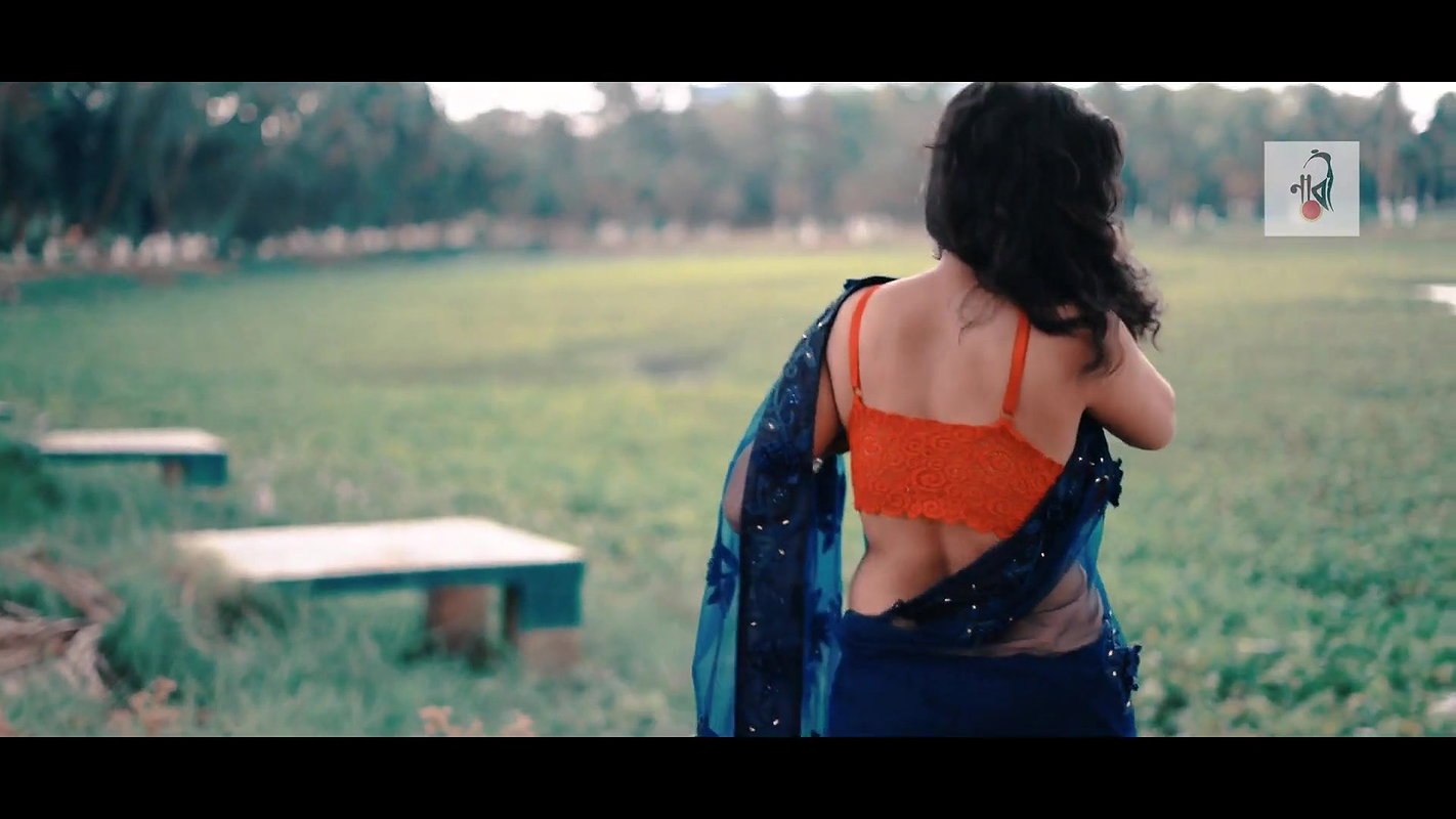 Saree Sundari Ishita Nandhini Nayek channel