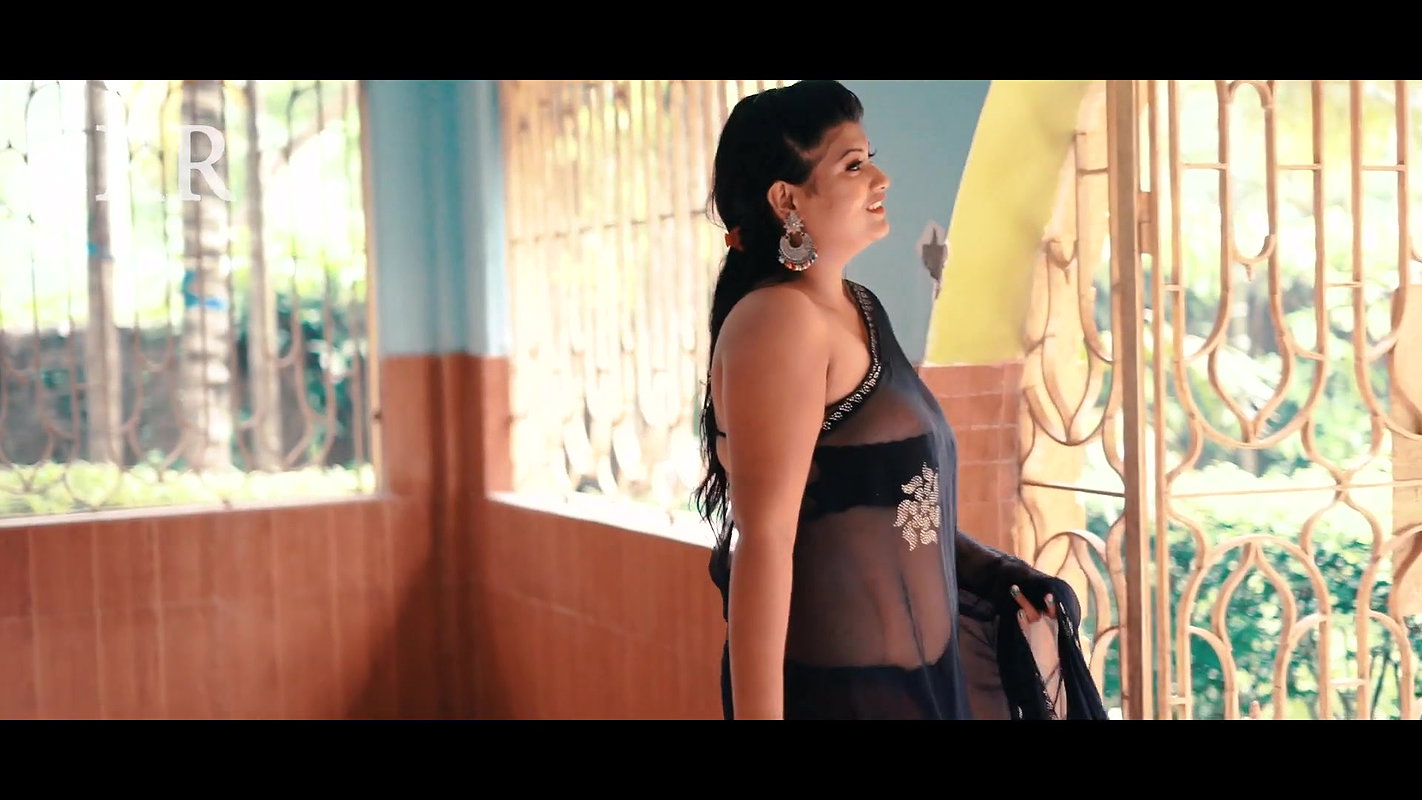 Slow Motion Video By Benzir  Rainy Season  RR  naari nandini nayek navel boob hot saree lover