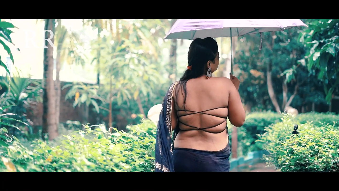 Slow Motion Video By Benzir  Rainy Season  RR  naari nandini nayek navel boob hot saree lover