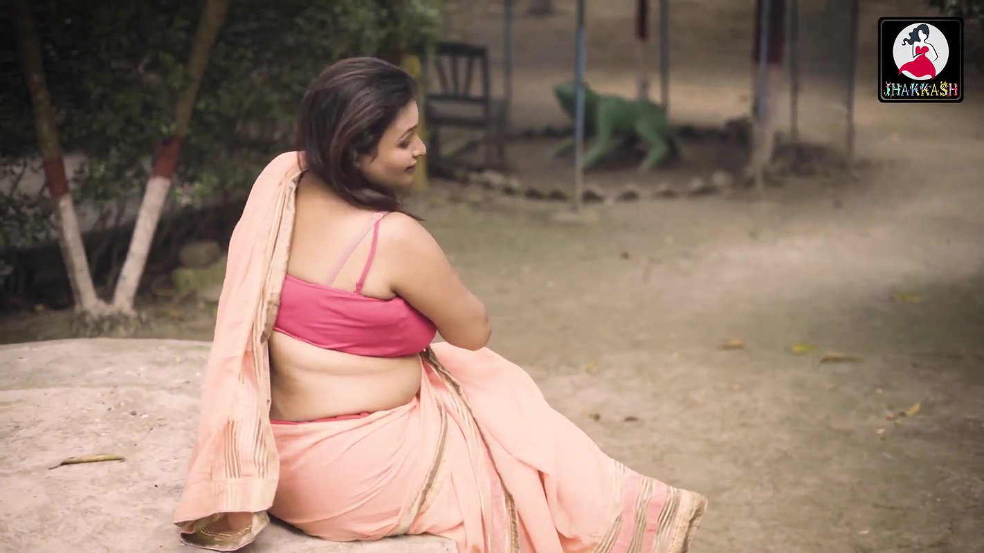 Sucharita  saree lover saree navel naari nandini nayek saree navel show
