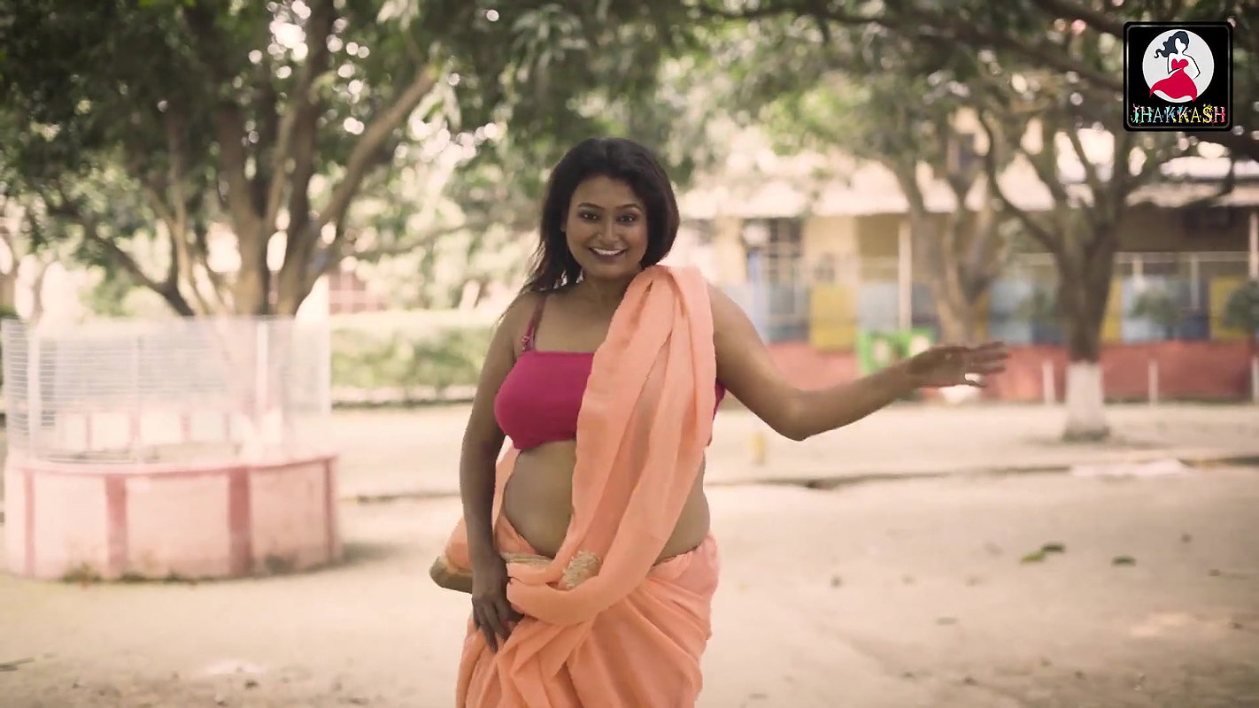 Sucharita  saree lover saree navel naari nandini nayek saree navel show