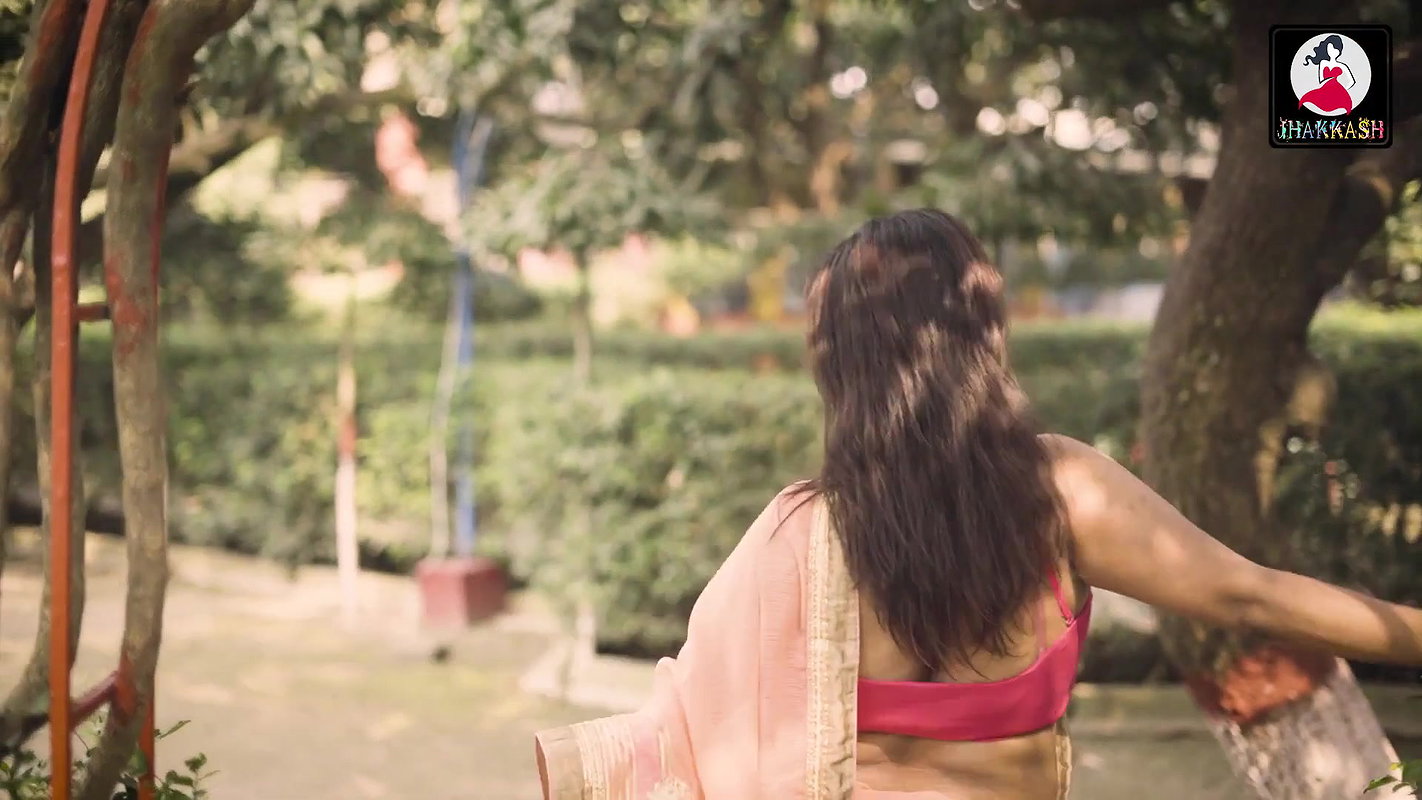 Sucharita  saree lover saree navel naari nandini nayek saree navel show
