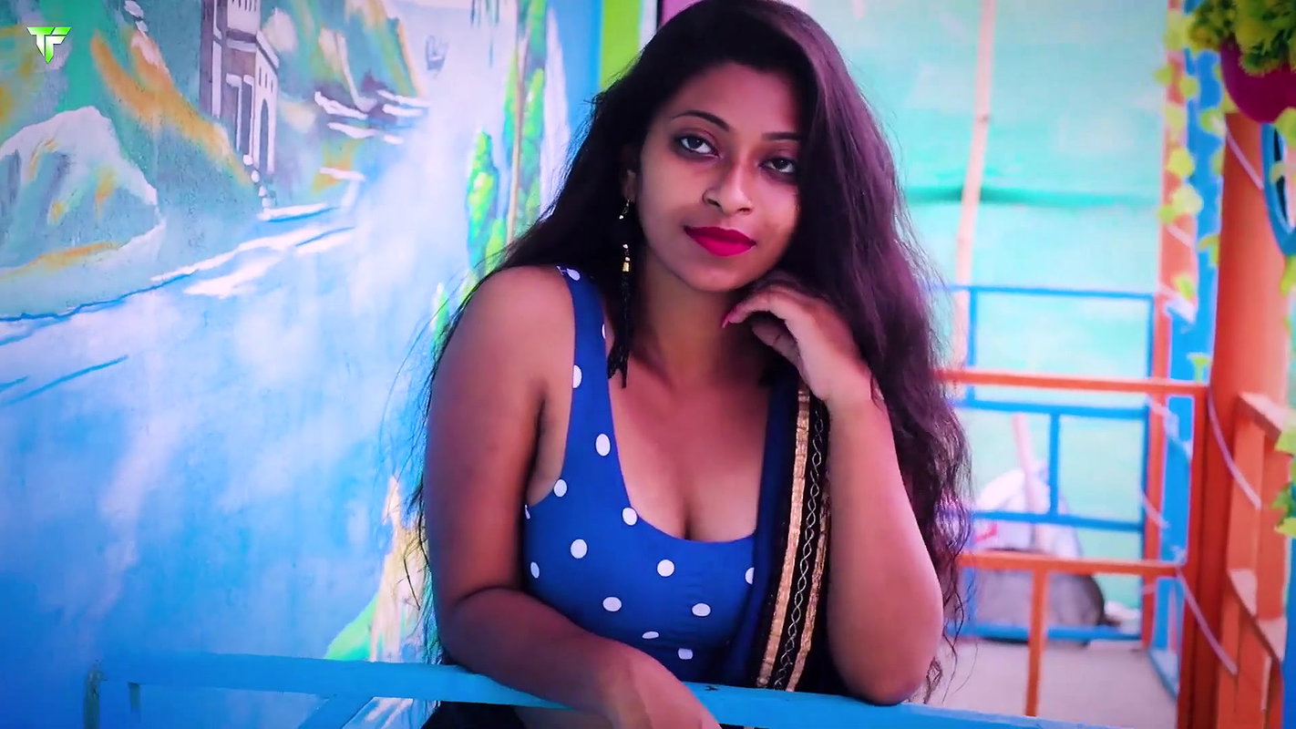 SUCHARITA saree lover naari nandini nayek navel saree lover saree Fashion — 2022