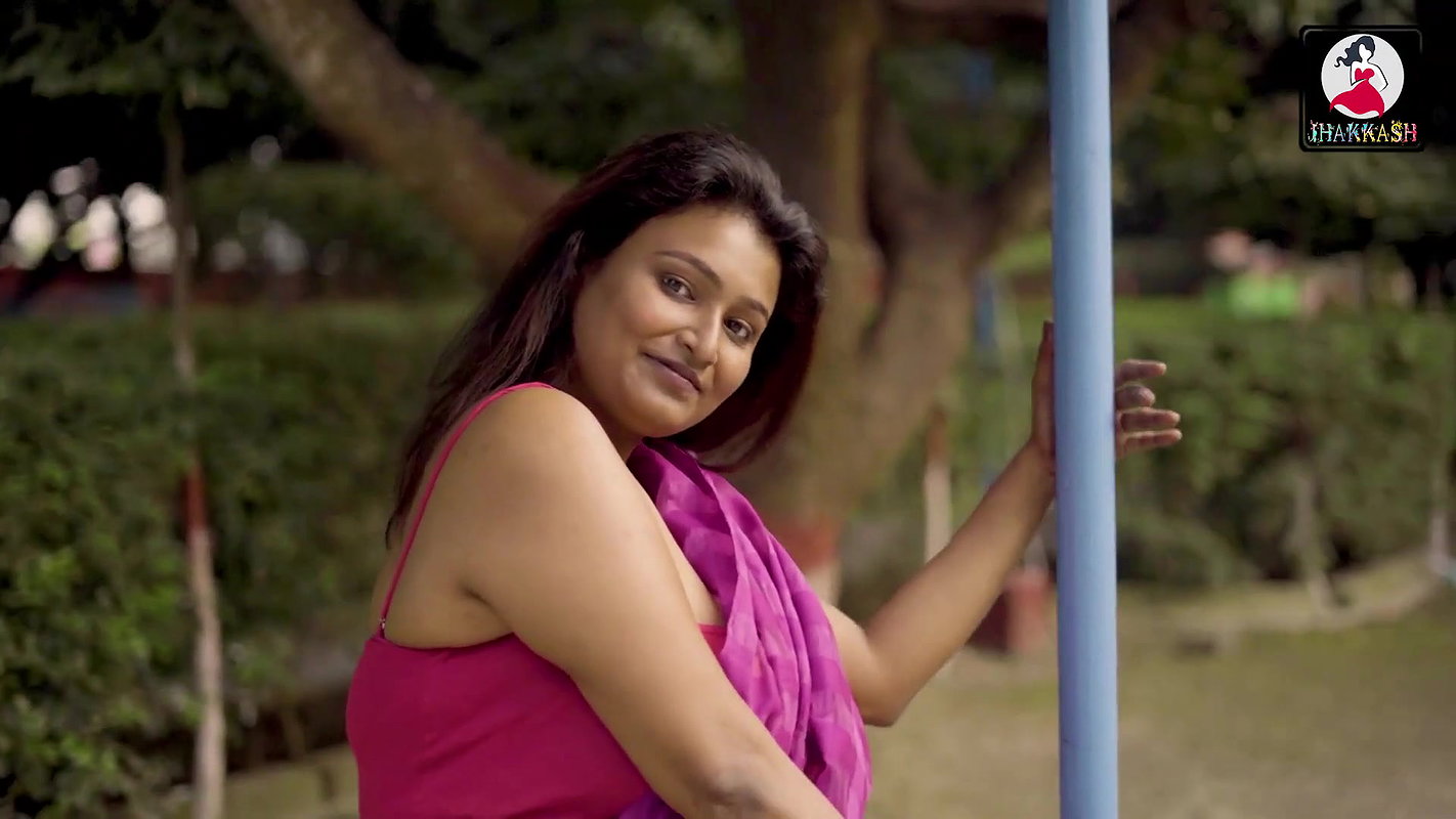 Sucharita saree lover saree navel naari nandini nayek saree navel show armpit no bra