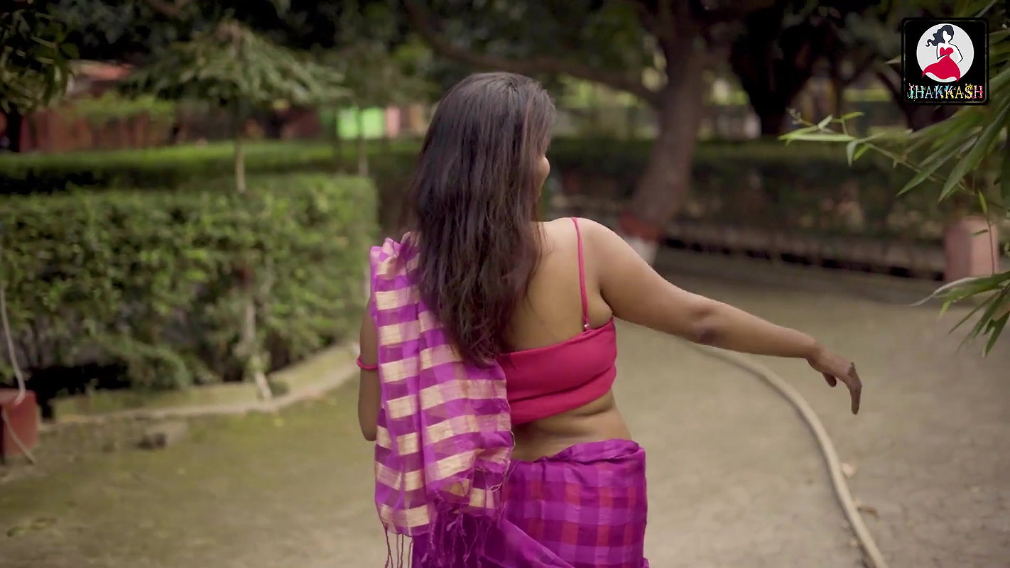Sucharita saree lover saree navel naari nandini nayek saree navel show armpit no bra