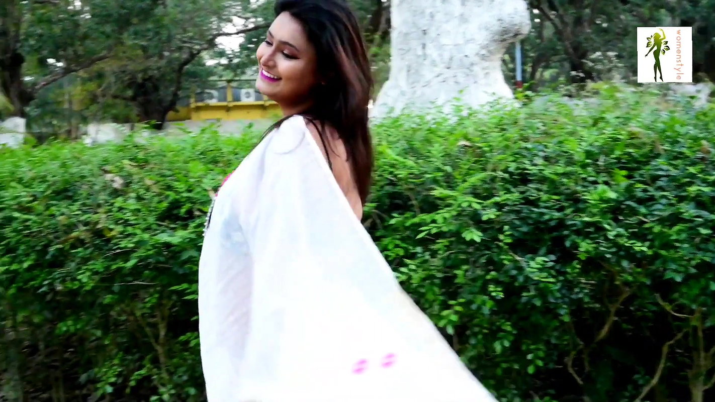 SUCHARITA. In White Saree II Saree Sundari II Saree Lover II nandini nayek naari Saree Expresion II Saree_2