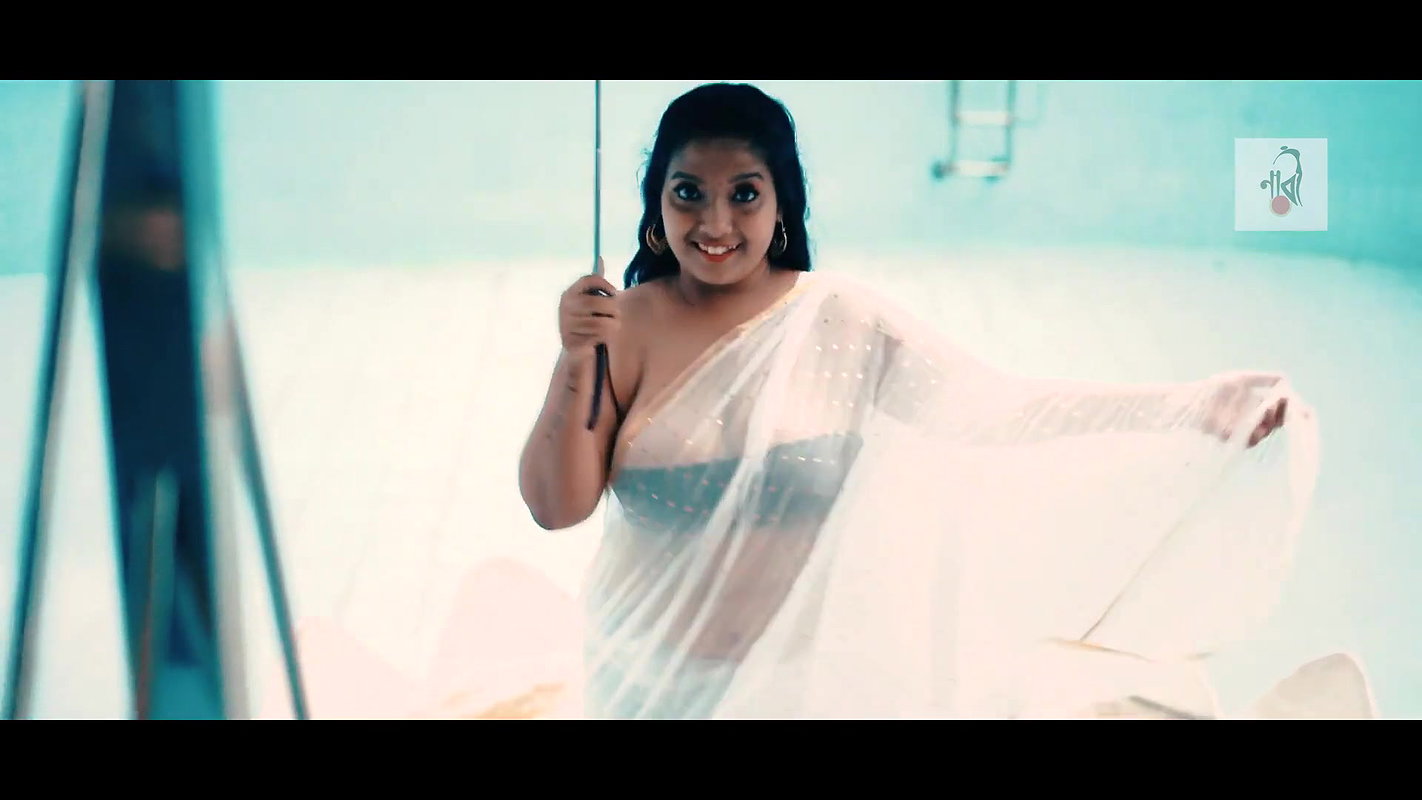 Sutan In White Monsoon Diary Naari Feat