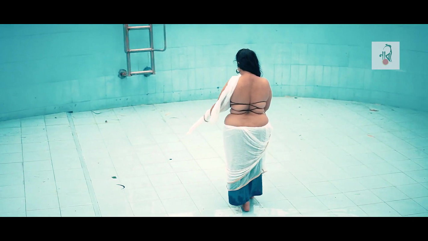 Sutan In White Monsoon Diary Naari Feat