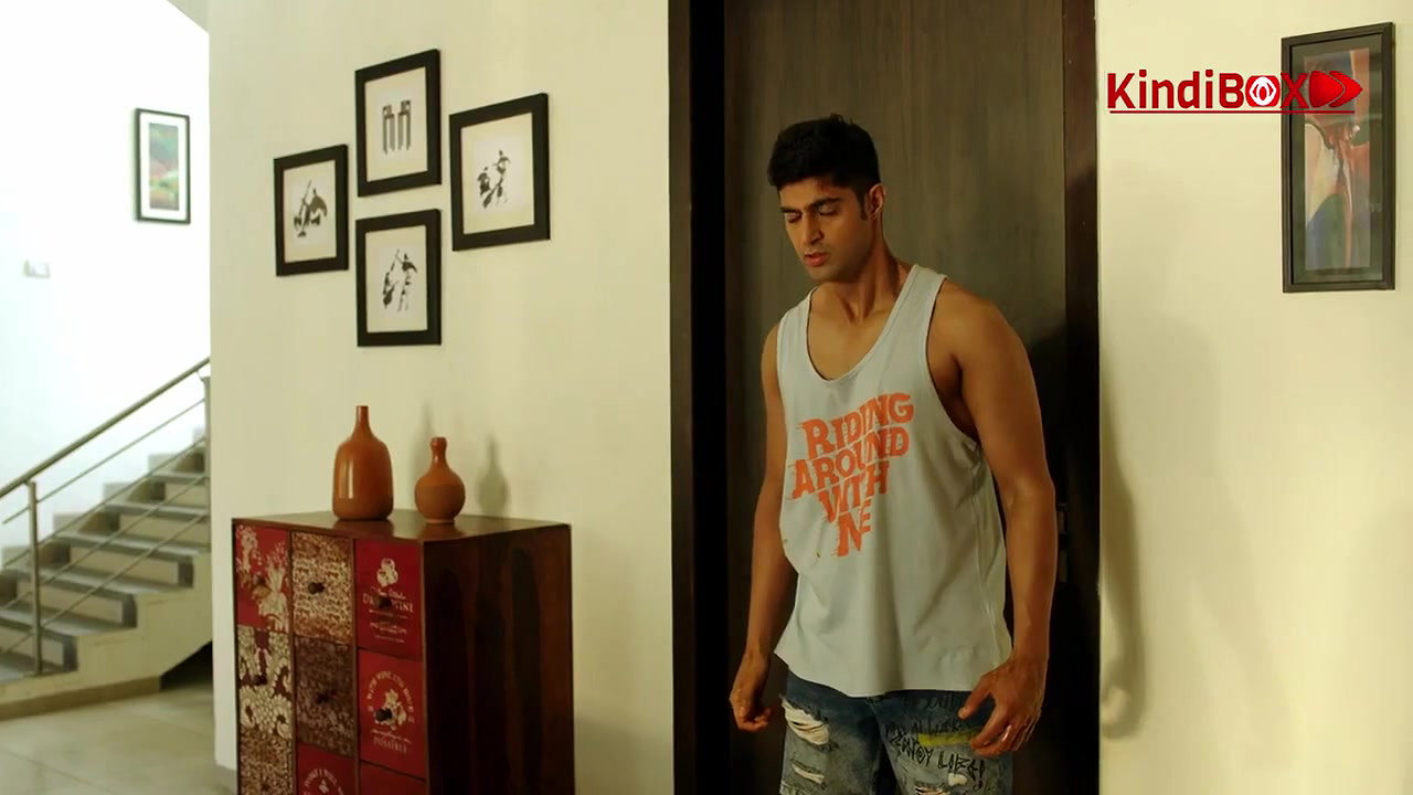 The Honeymooner (2021) 720p KindiBox Originals Hindi Short Film.mkv