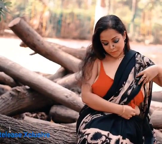 Tiyasha Saree Video Part 3