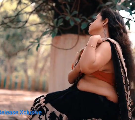 Tiyasha Saree Video Part 3