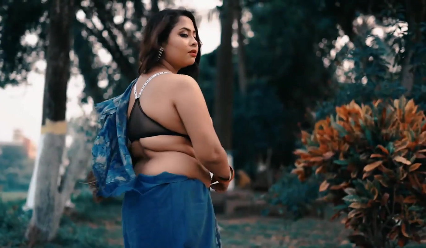 yt1s.com – Parna  Hot Blouse  Naari Magazine Premium Video_1080p