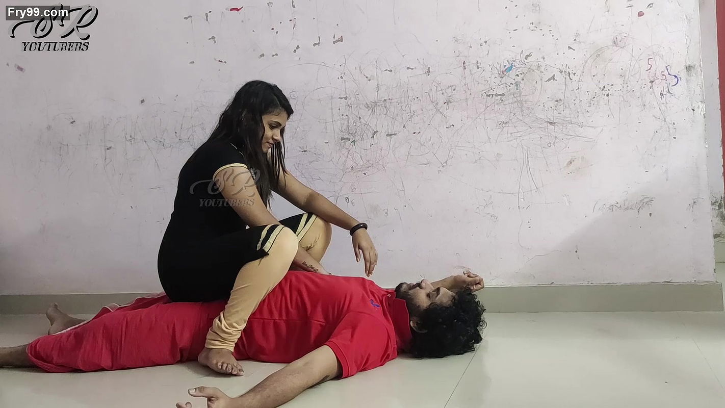 Vaishnavi – Full Weight Body Trample