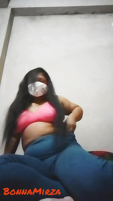 Desi Bhabi has hot imo sex