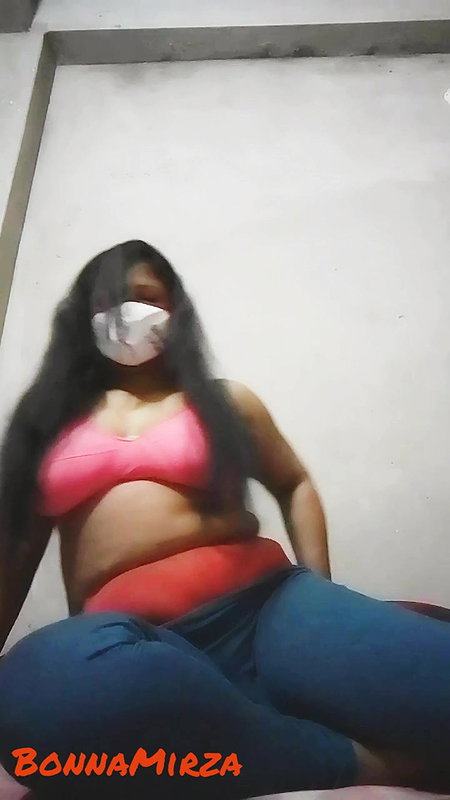 Desi Bhabi has hot imo sex