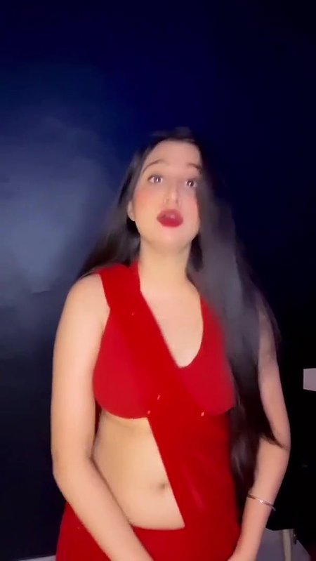 Juhi Sharma Sizzling Hot In Red Saree