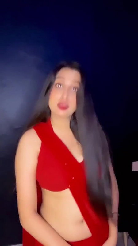 Juhi Sharma Sizzling Hot In Red Saree
