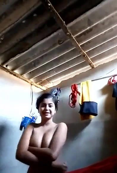 Desi Girl Nude Selfie Video Leaked